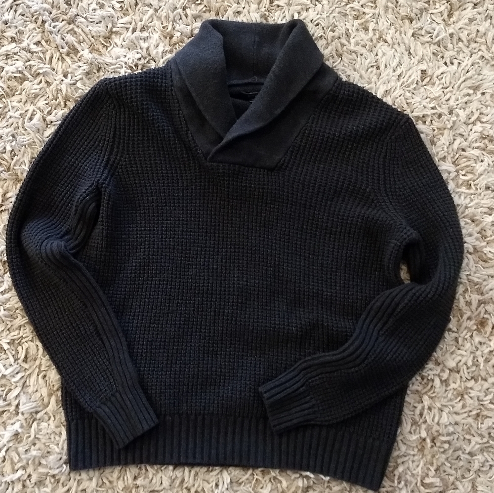Kenneth Cole Reaction M dark gray sweater